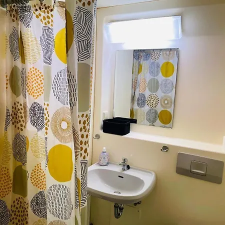 Schickes 1-zimmer Im Herzen Aparthotel *